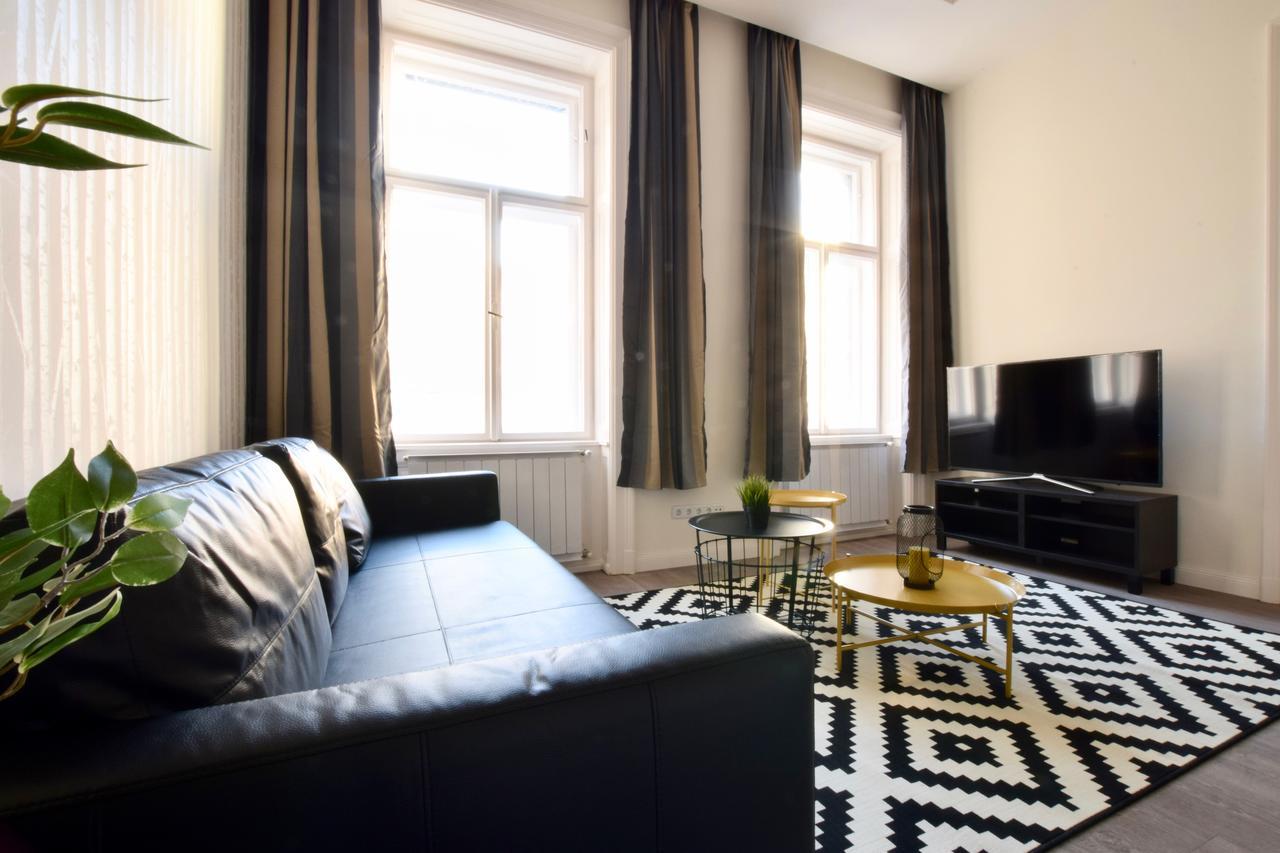 Standard Apartment By Hi5 - Dessewffy 39 Budapest Kültér fotó